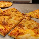 Mi történik, ha szódabikarbónával készíted a pizzatésztát: Egy váratlan trükk a buborékos kéreghez mi-tortenik-ha-szodabikarbonaval-keszited-a-pizzatesztat-egy-varatlan-trukk.jpg